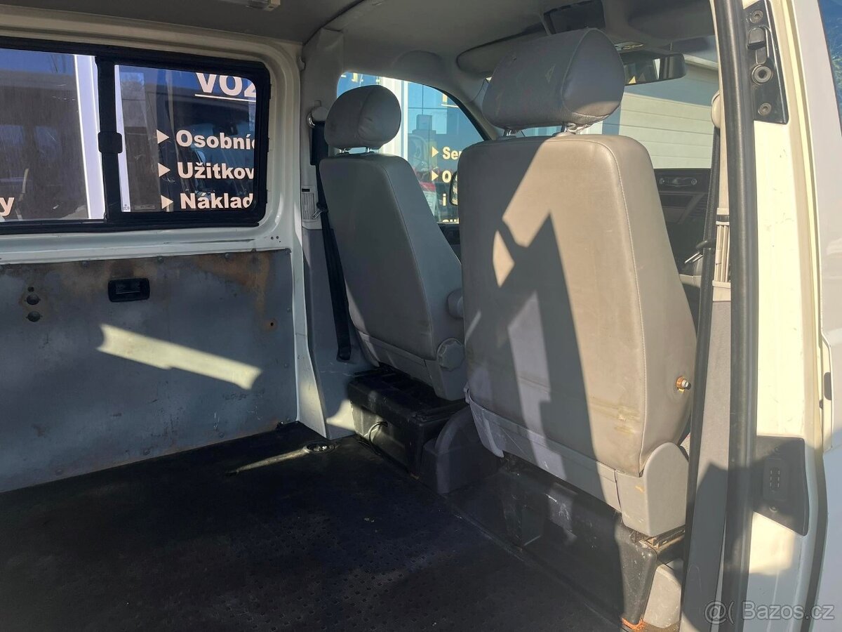 Prodám Volkswagen Transporter 2,5TDI - 13