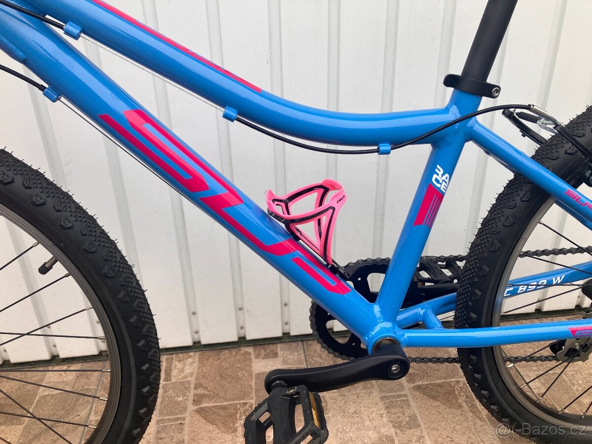 DÍVČÍ KOLO 24 SUPERIOR - 13