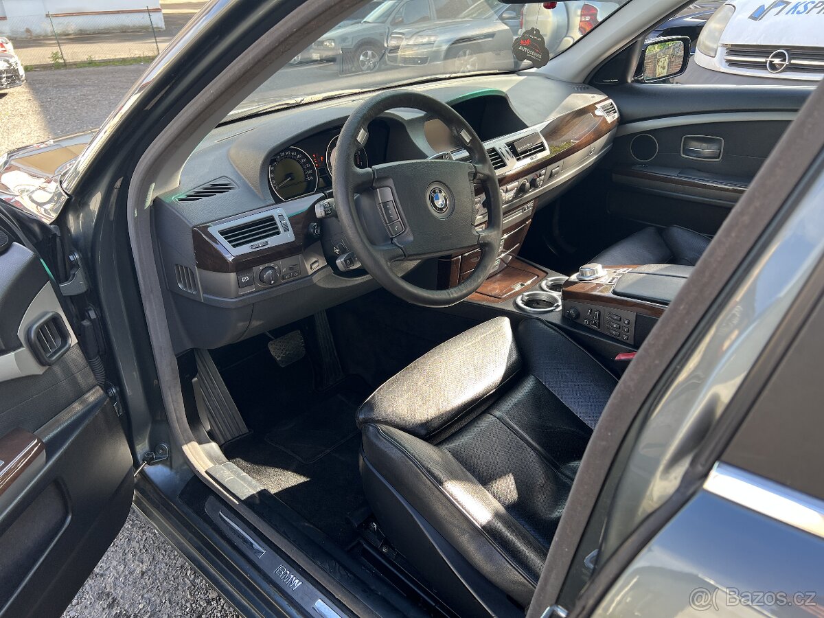 BMW 7 e65 V8 LPG - 13