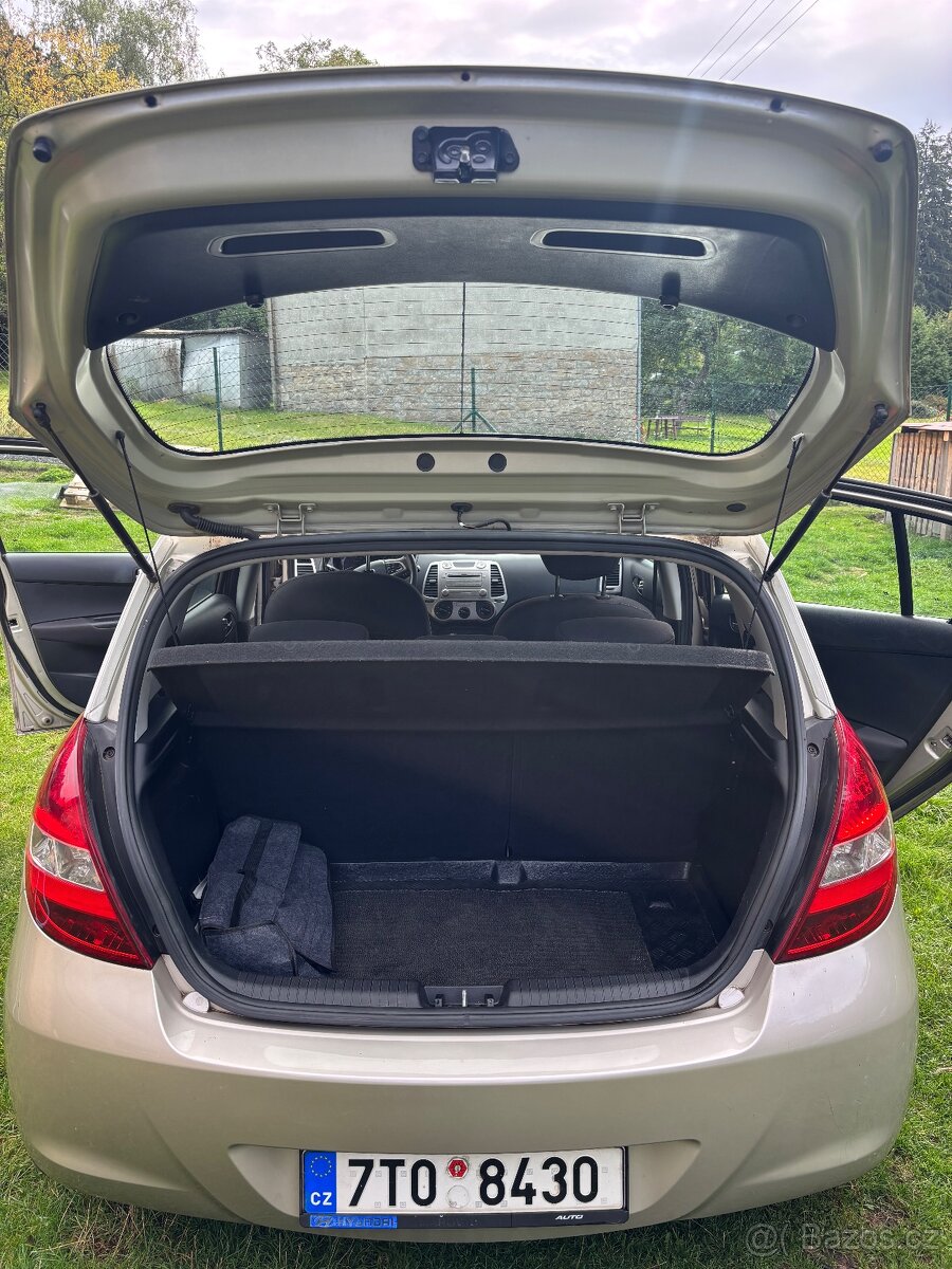 Hyundai i20 - 13