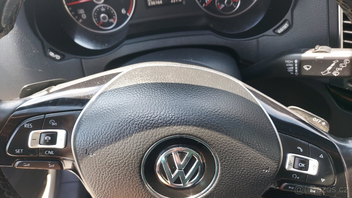 Sharan 4motion 2017 DSG 7MIST xenon Highline - 13