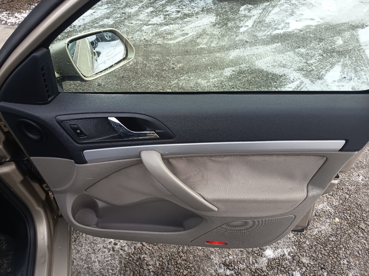 ŠKODA Octavia Combi 1,9TDI Ambition 77 kw - 13