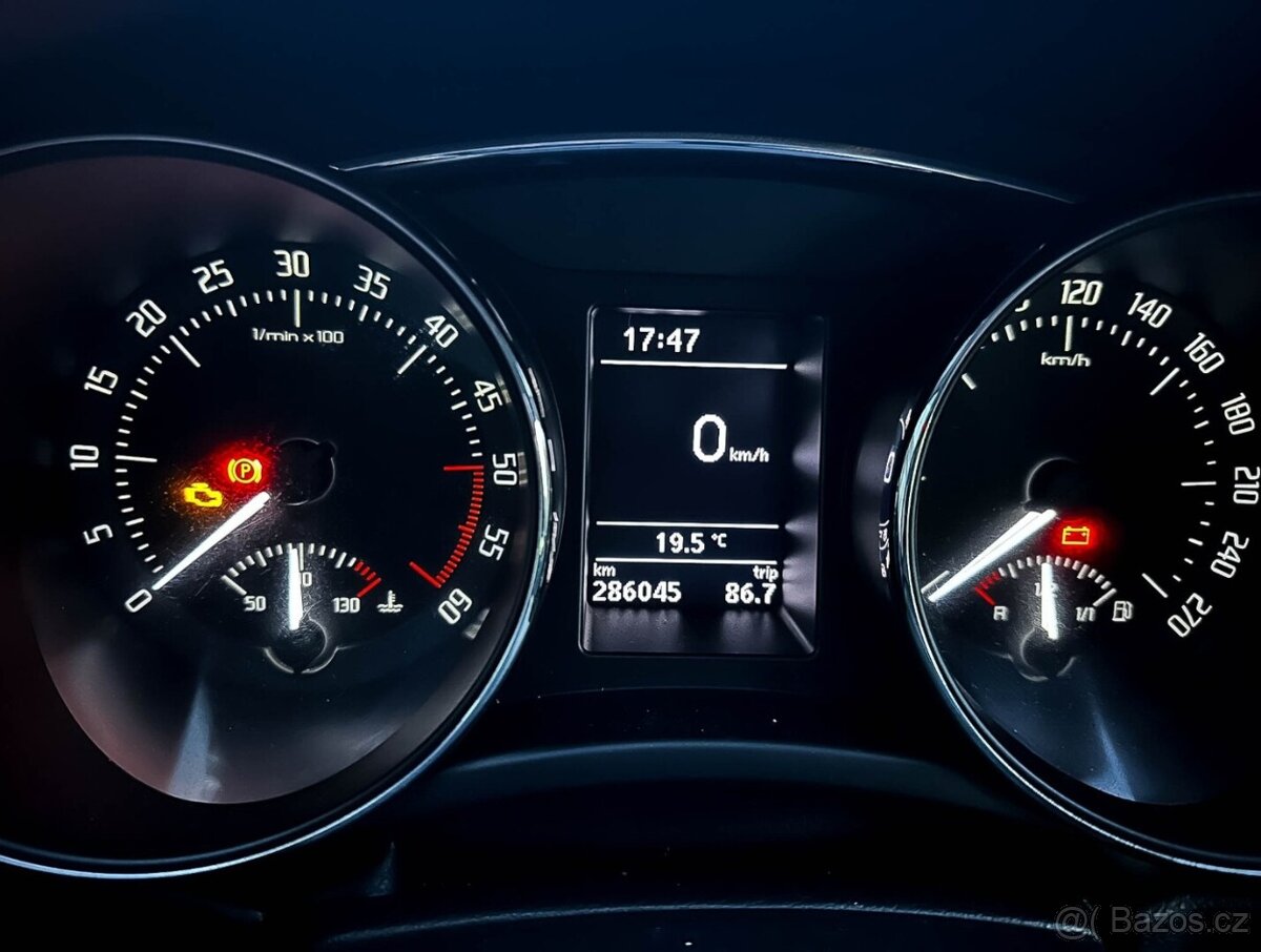 Škoda Superb 1.6 TDI CR DPF Ambition - 13