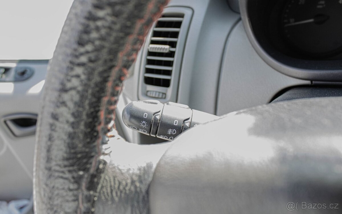 Opel Vivaro 2.0 CDTi 2011 - 13