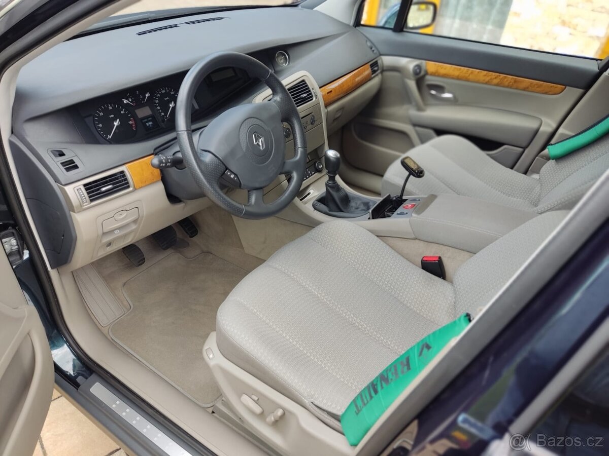 Renault Vel Satis unikát - 13