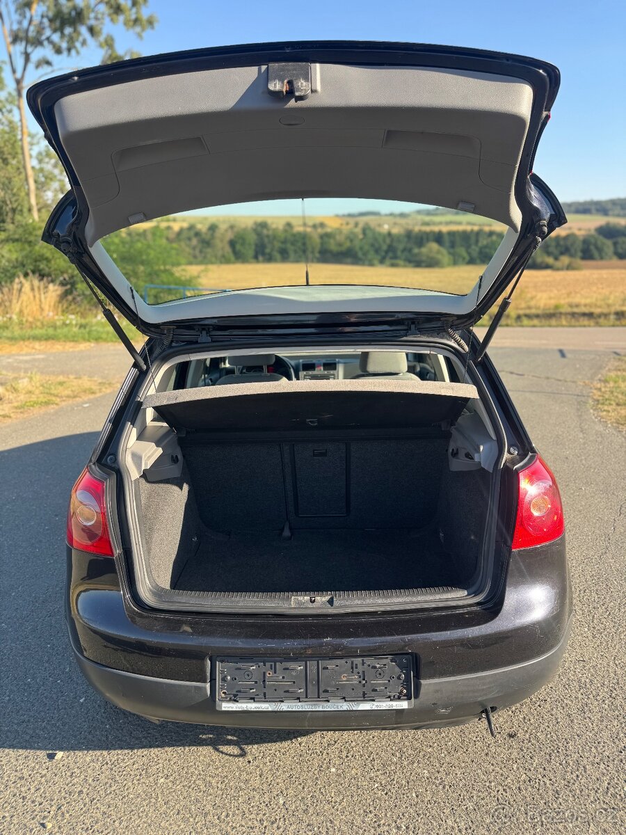 Golf 5 - 13