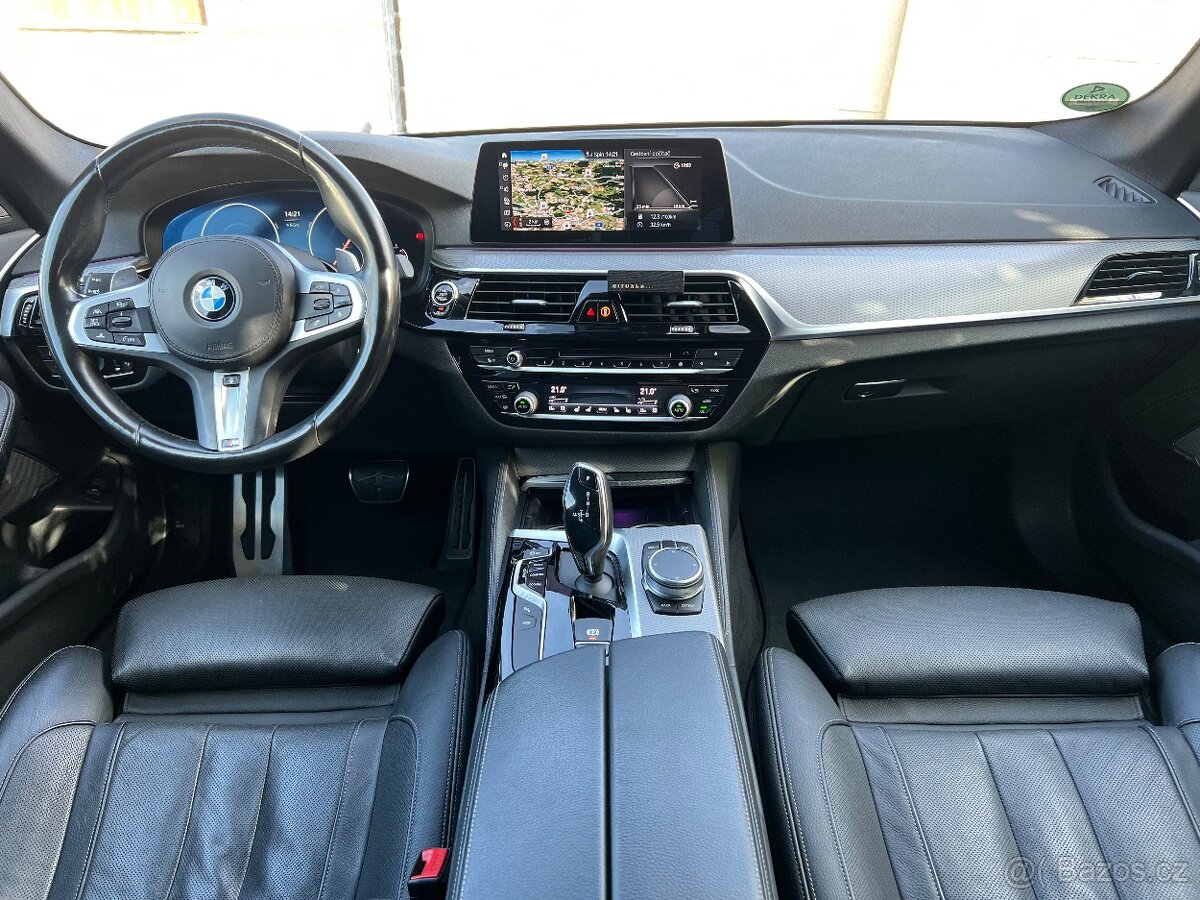 BMW 540iXDrive 250kW Touring M-paket Maximální výbava - 13