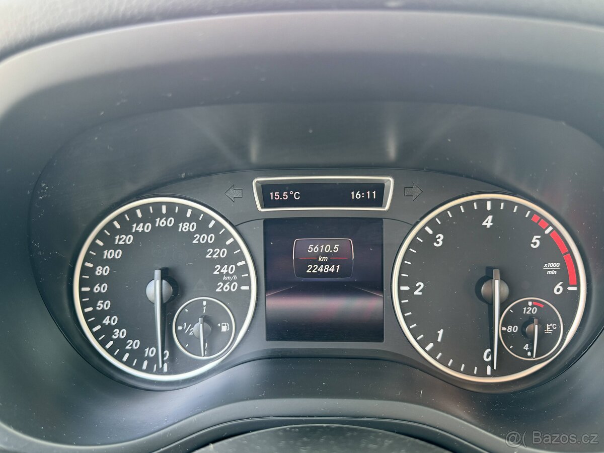 Mercedes-Benz Třídy B 180 CDi 80 kw - 13