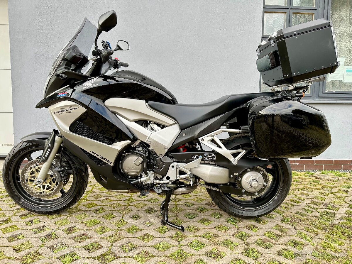 Honda vfr 800 crossrunner - 13