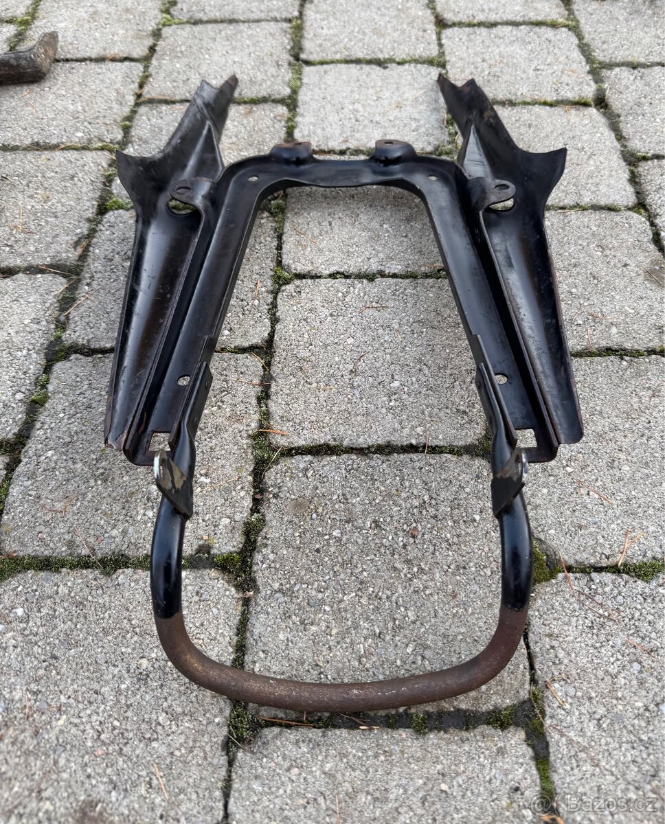 CZ 125 175 250 kyvacka - dily - 13