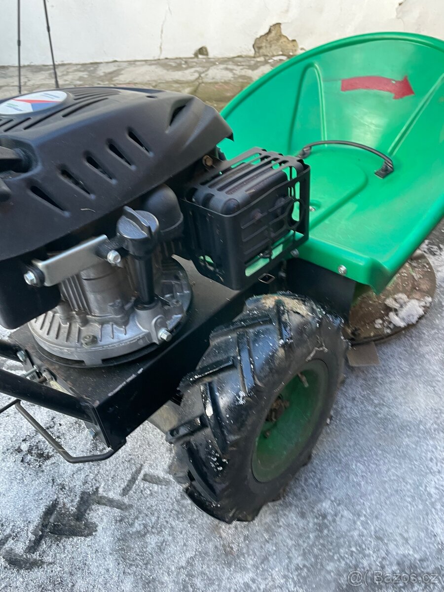 Bubnová sekačka BDR 581 Motor Jikov - 13