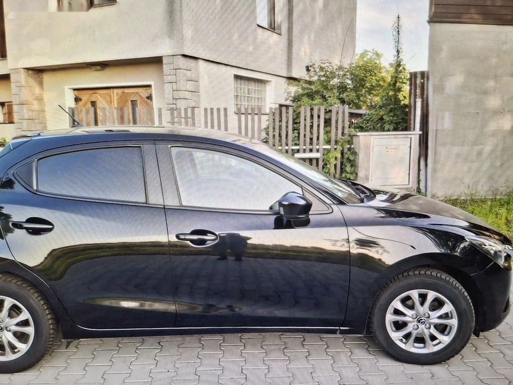 Mazda 2,1.5 benzin 66kw max.výbava - 13