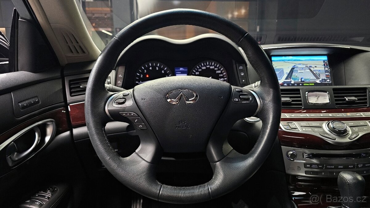 2017 INFINITI Q70 3.7V6 - 13