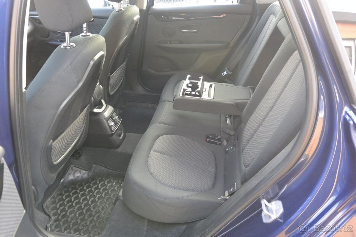 PRODÁM BMW 218 Active Tourer 1.5i - 13