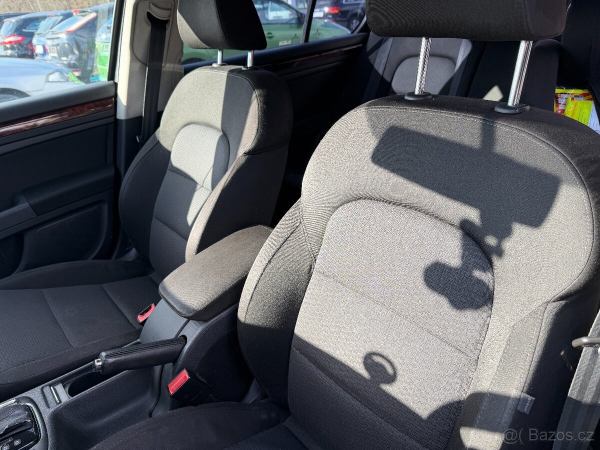 Škoda Superb 3.6 V6 4x4 DSG - 13