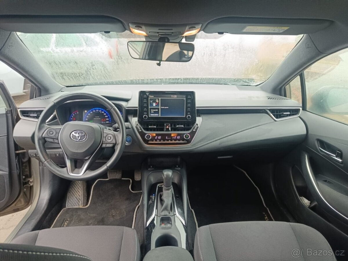 Toyota Corolla 1.8 Hybrid - 13