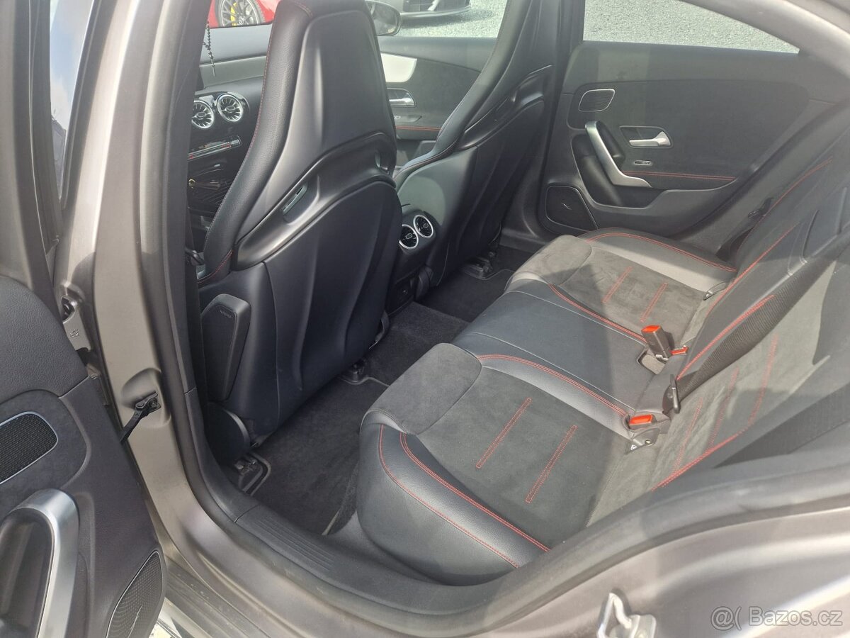Mercedes AMG A45S 4matic+ - 13