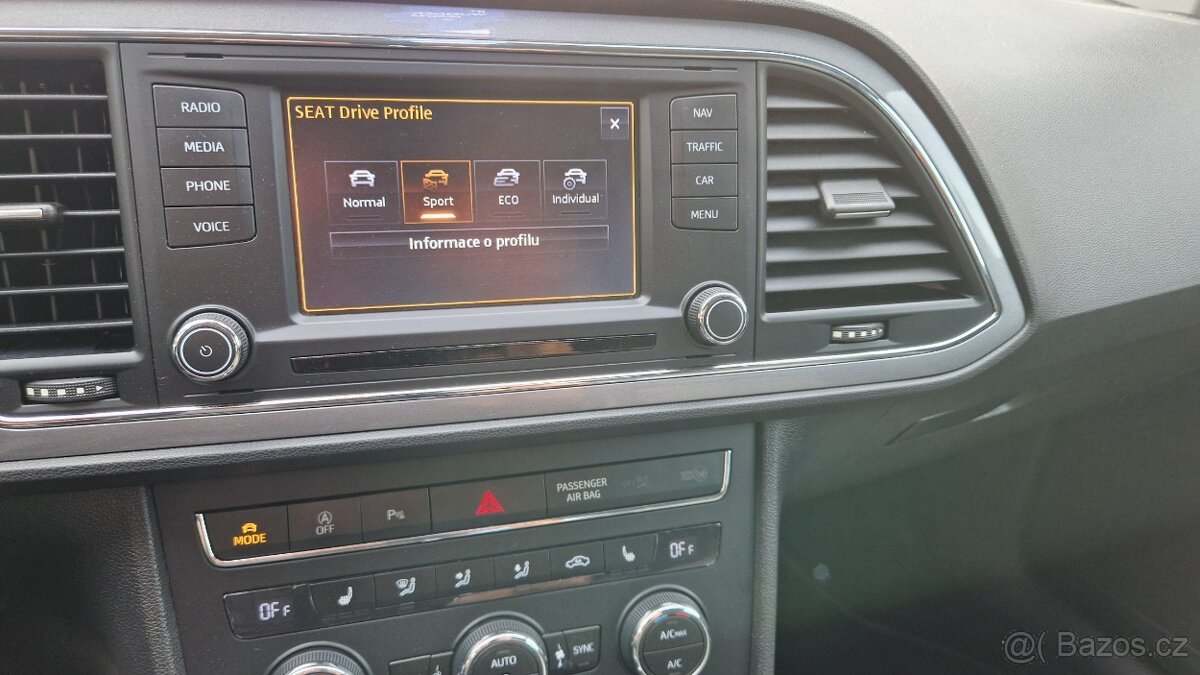 Seat Leon 1.4TSi FR 103Kw LED, Alu18, Navi Pěkný stav - 13