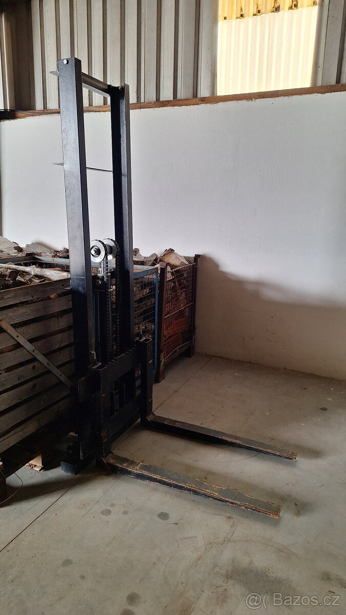 paletizační vidle Šálek - 13