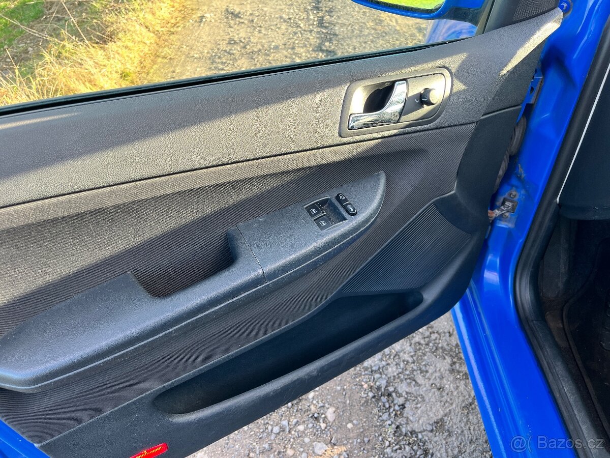 Škoda Fabia 1,4 55Kw - 13