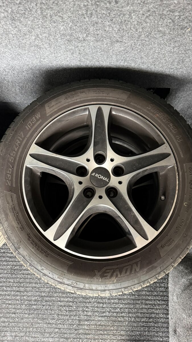 VW Transporter T5.1 2.0 TDI 103KW LONG - 13