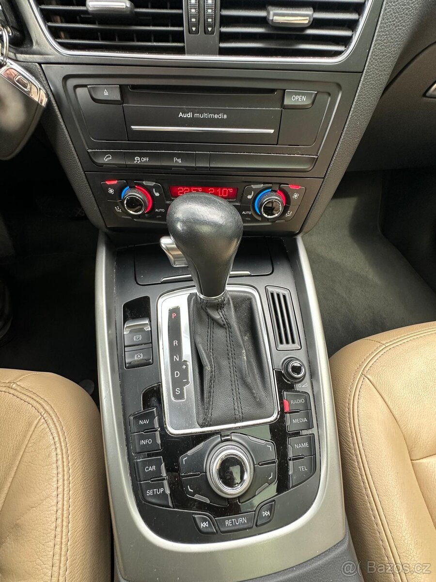 Audi Q5, 3,0 TDi 176 kW PANORAMA - 13