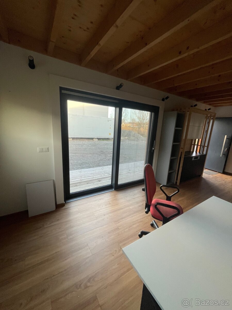 Dům mobilní nová dřevostavba s terasou - 13