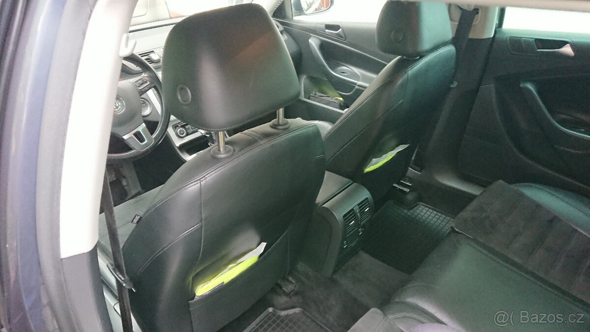 Volkswagen Passat R-line 2.0 tdi 4x4 DSG - 13