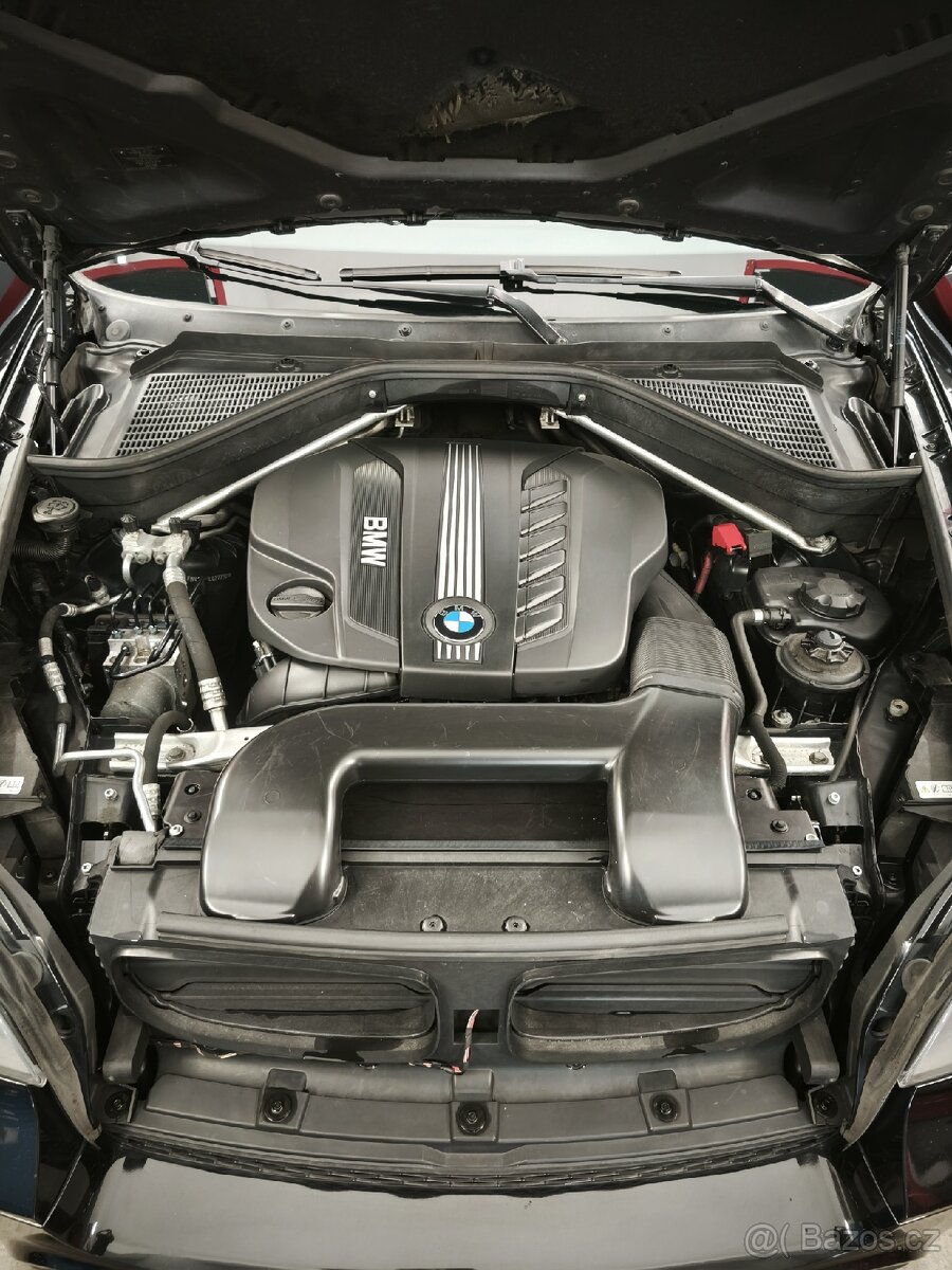 BMW X5 E70 Fcl 3.0d Xdrive 7-míst - 13