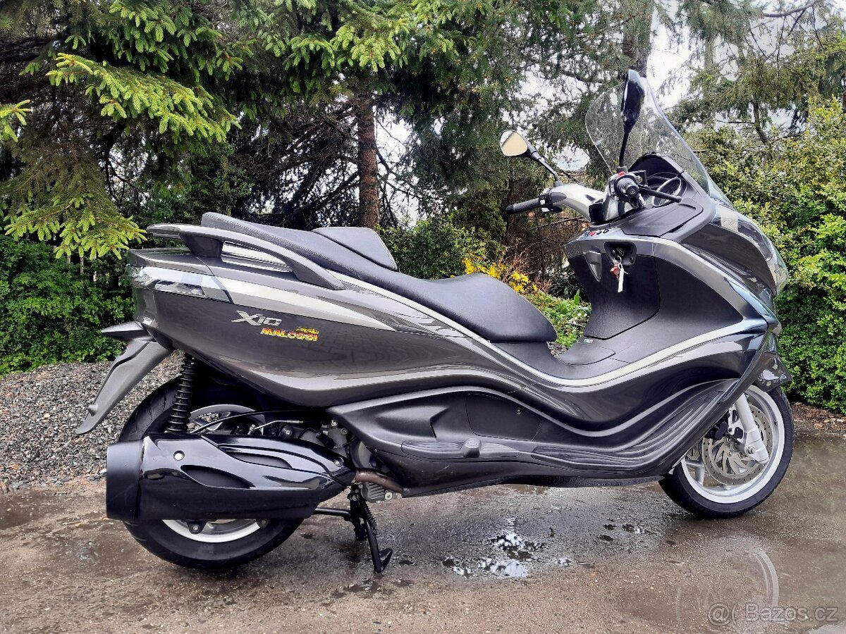 Piaggio X10 350i - 13