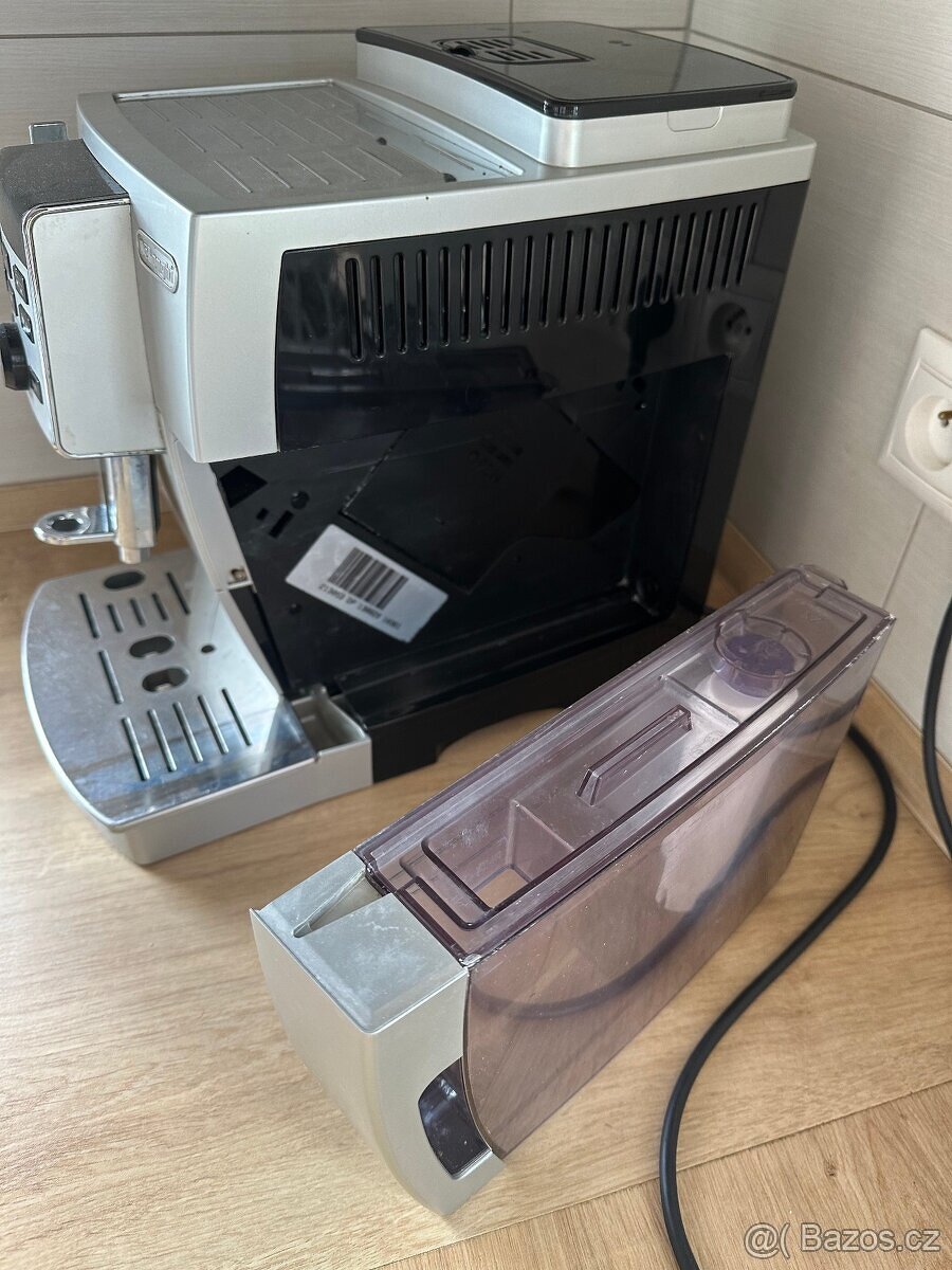Plnoautomatický kávovar DeLonghi ECAM 23.120 - 13