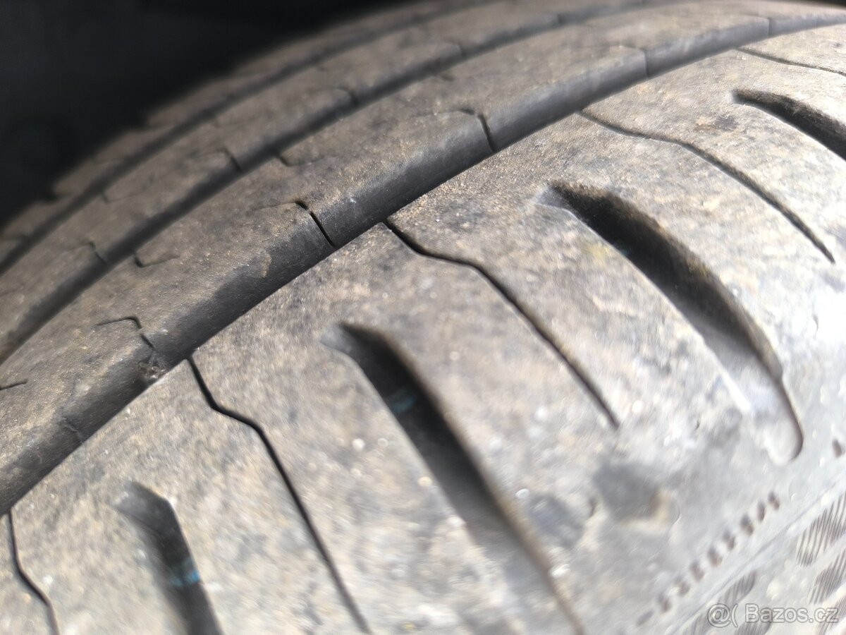 Mazda 2, KRÁSNÁ,100TKM,VÝBAVA,SERVISKA - 13