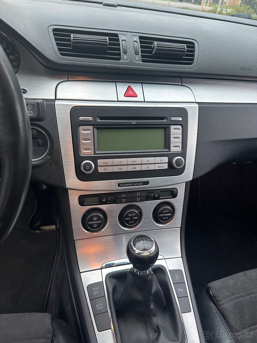 Vw passat b6 2.0tdi 103kw 4x4 - 13