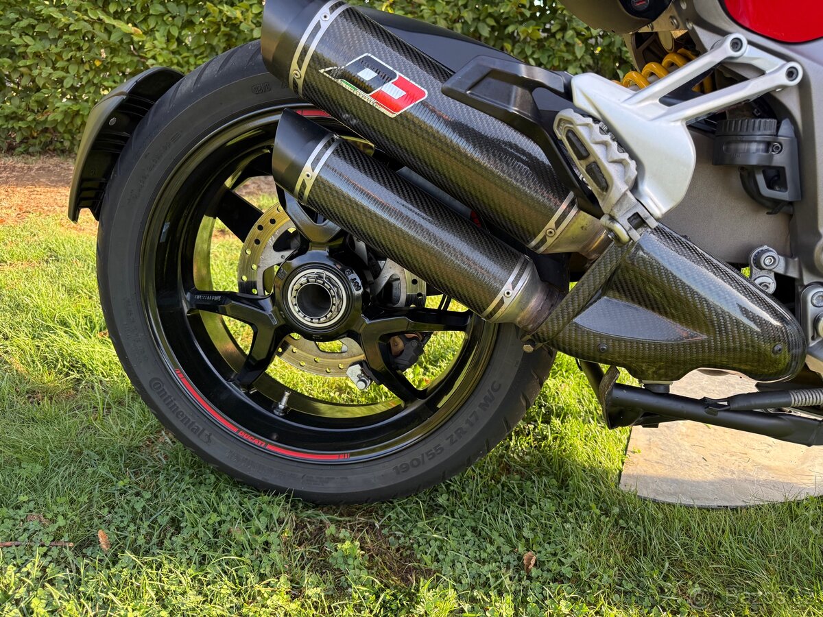 Ducati Multistrada 1200S - 13