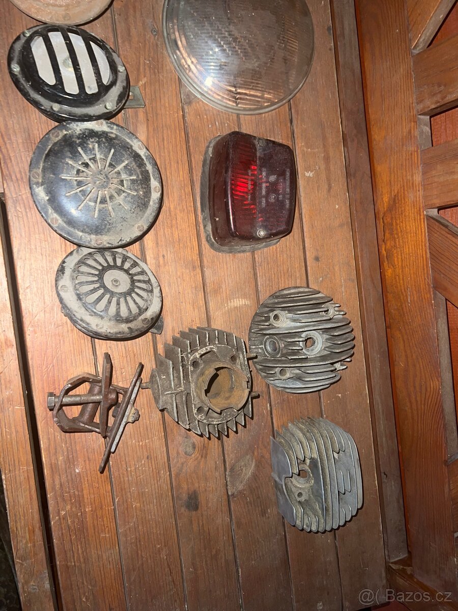 DÍLY JAWA/ČZ - 13