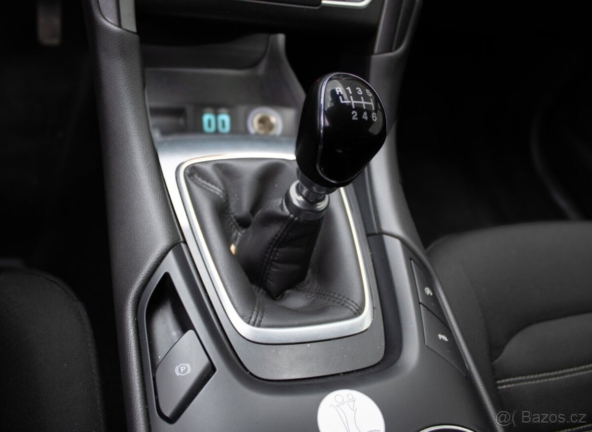 Mondeo, servisované, letní kola v ceně - 13