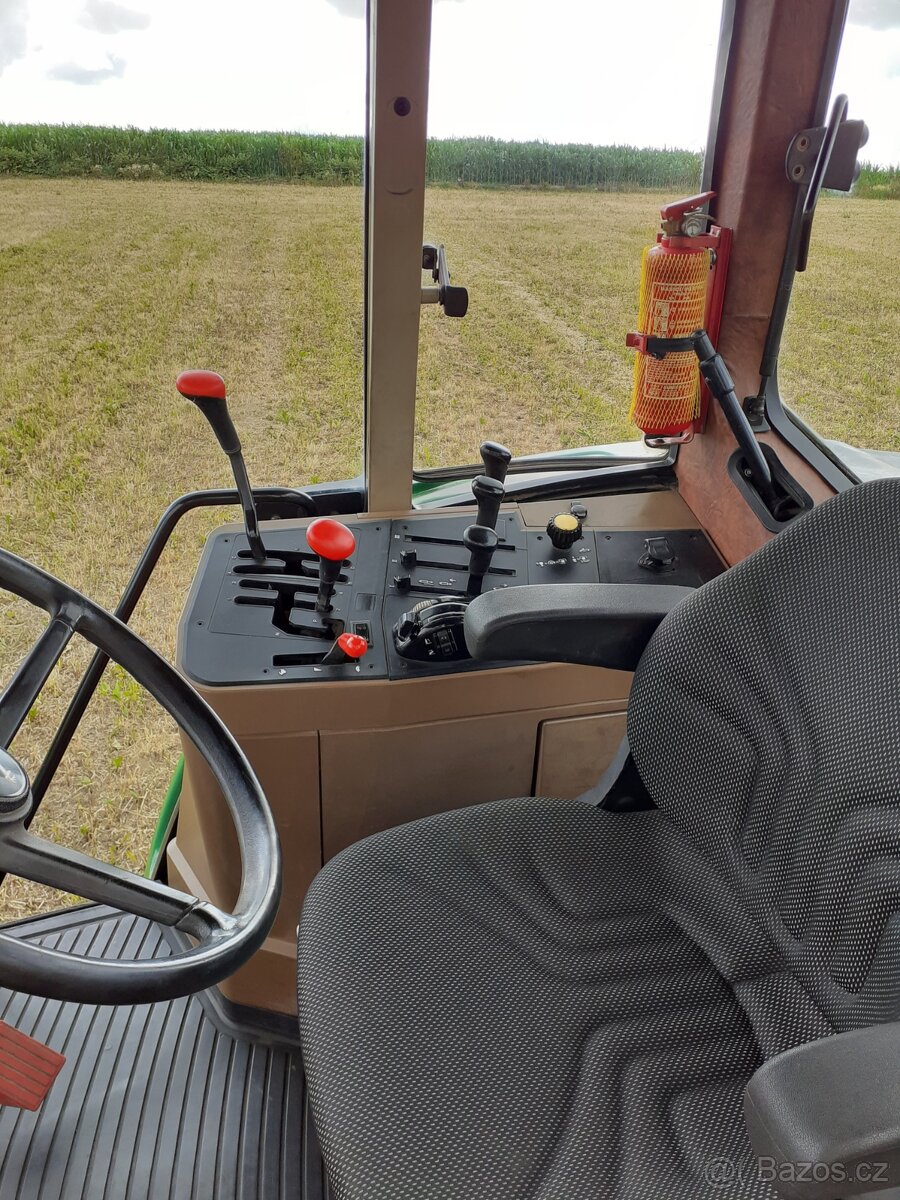 Prodám kolový traktor John Deere 6200 - 13