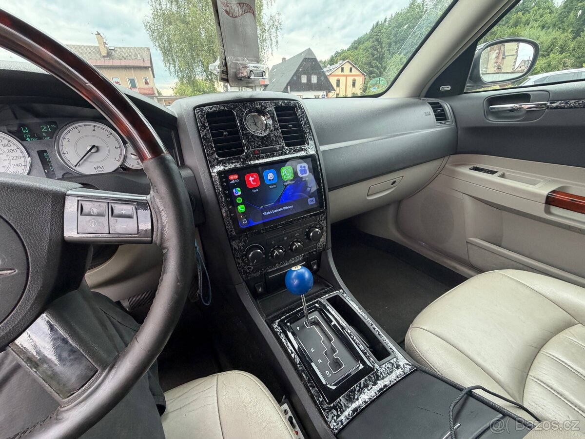 Chrysler 300C crd - 13