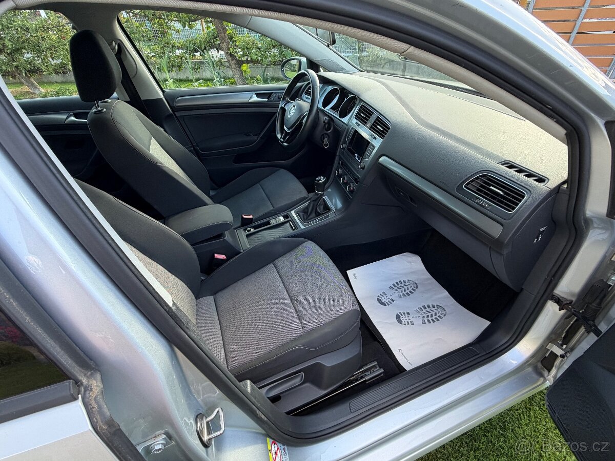 Volkswagen Golf VII Variant 1.2 TSI - 13