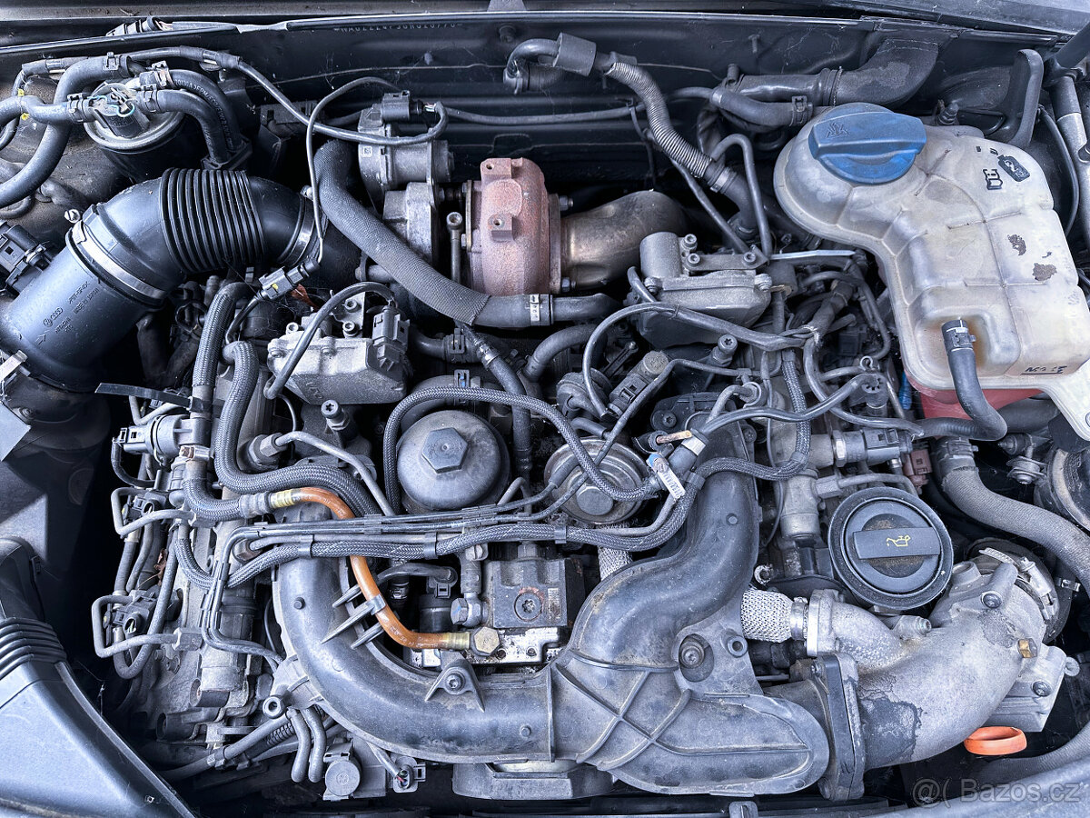 Vůz na díly Audi A6 C6 4F avant 2006 BMK HKG LZ6E - 13