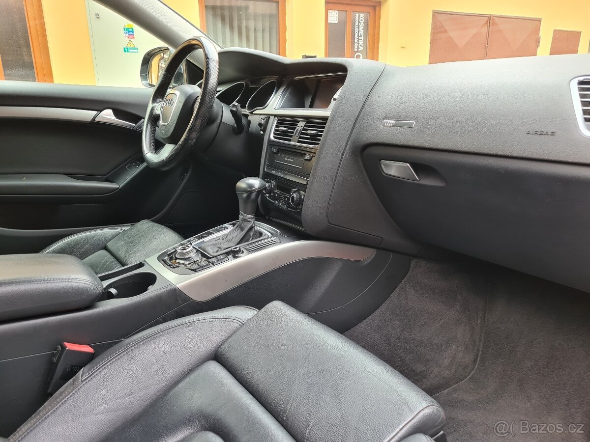 AUDI A5 2.7 TDi - 13