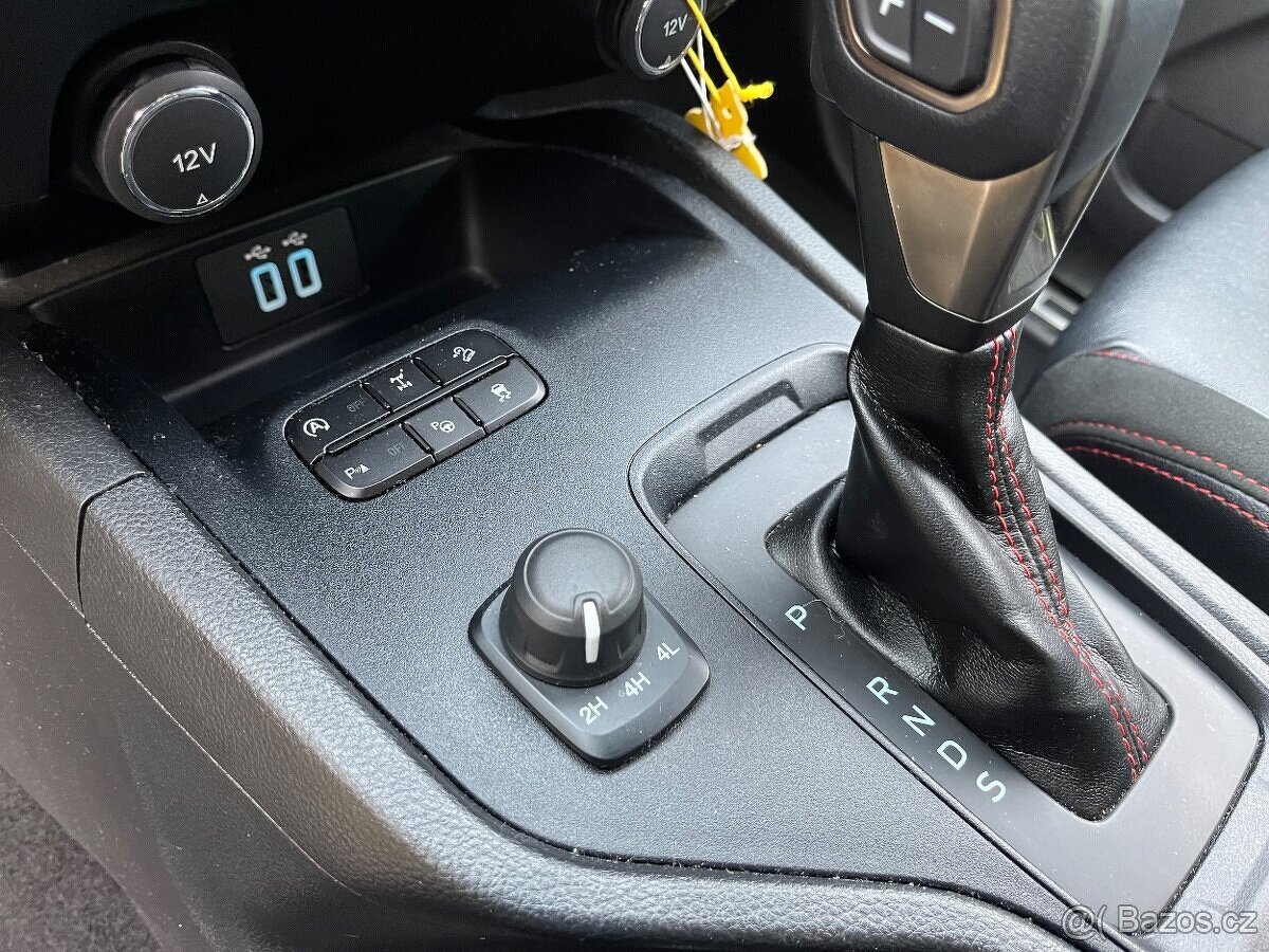 Ford Ranger Stormtrak - 13