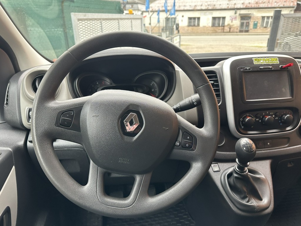 Renault Trafic 1.6 dCi 92kW 9míst - 13