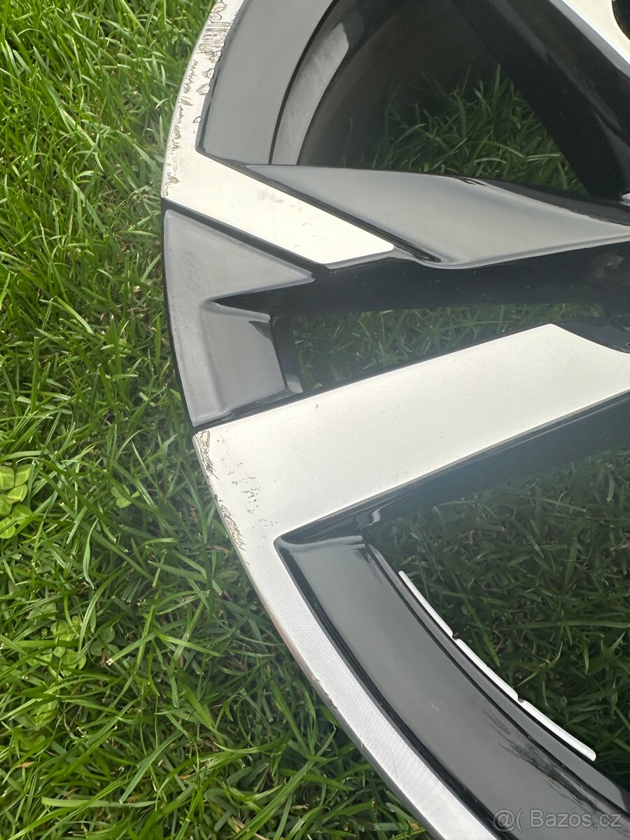 Originální lité disky Škoda Ursa 18" Scala - 13