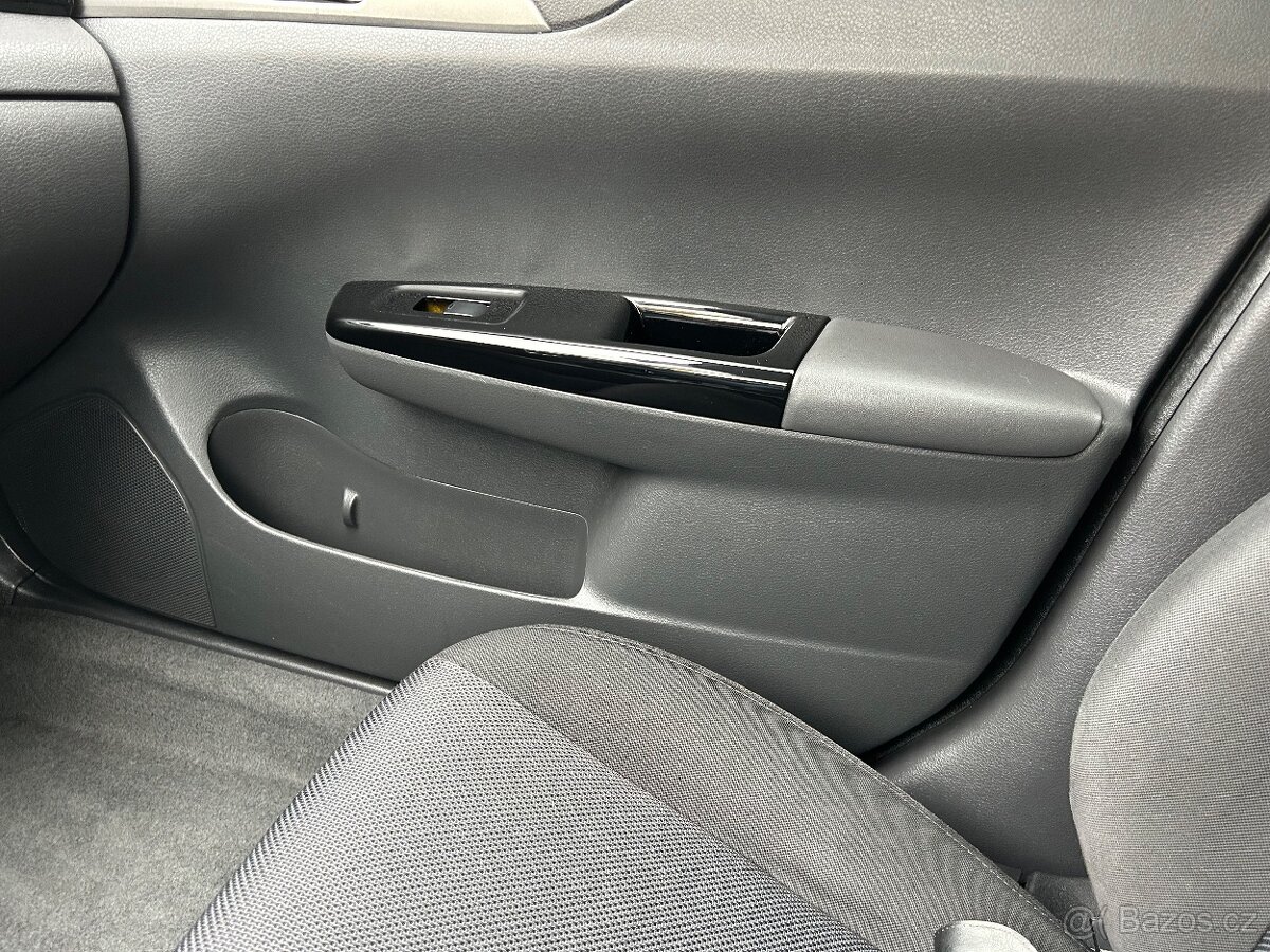 Subaru Impreza 2.5T WRX - 13