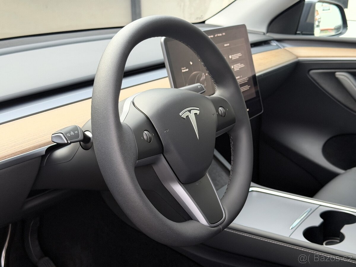 Tesla Model Y Long Range Dual Motor, V ZÁRUKE, odpočet DPH - 13