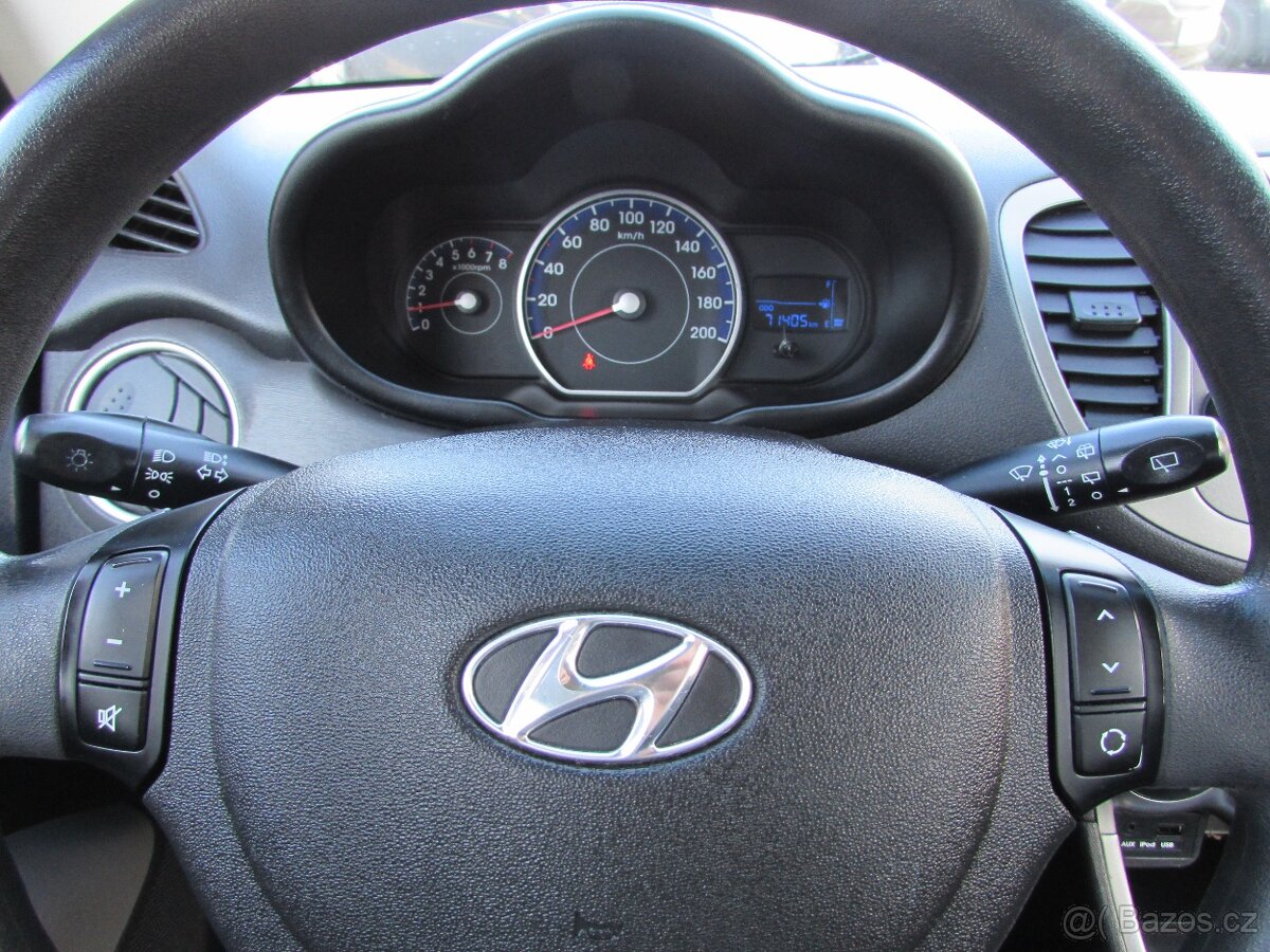 Hyundai i10 1.1i 51kW, nová STK, serviska, klima - 13
