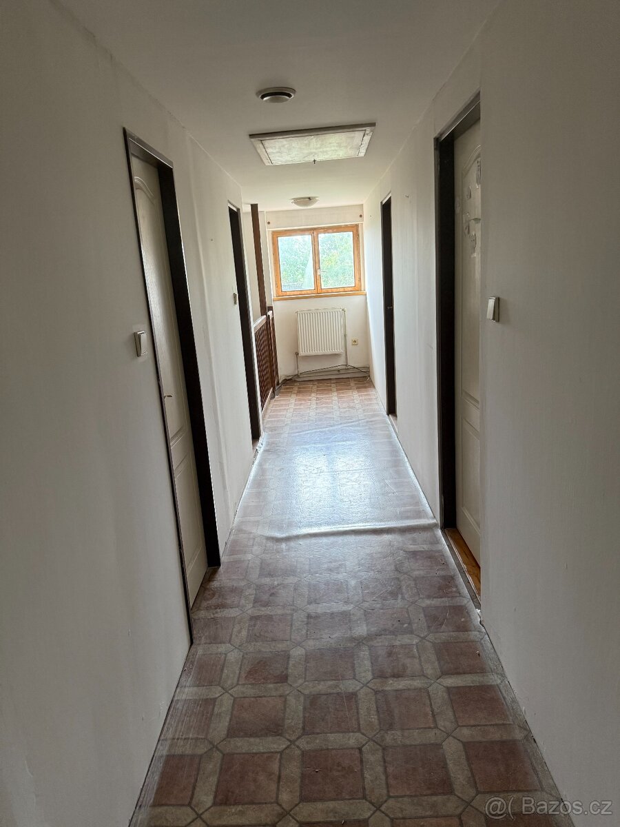 Pronájem rodinného domu 150 m², pozemek 110 m² - 13