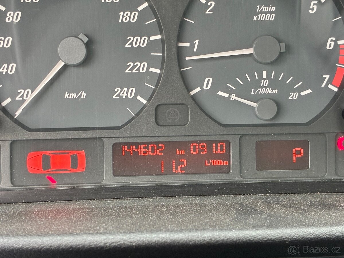 BMW E46 Coupé 320 i Individual - 13