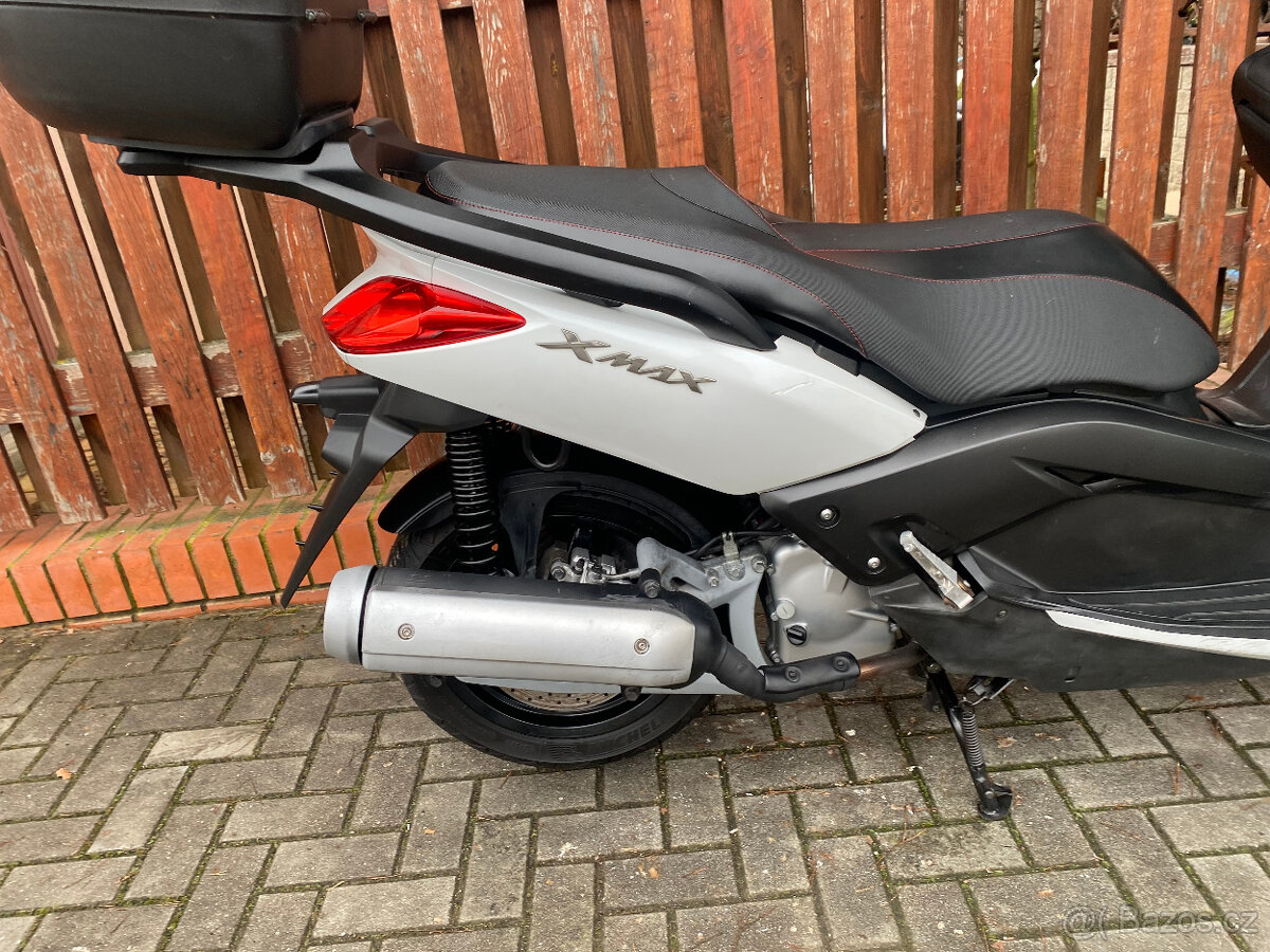 Yamaha X-Max 125 ABS - 13